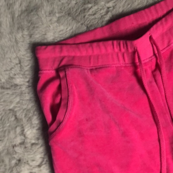 Fashion nova velour set - Picture 4 of 9